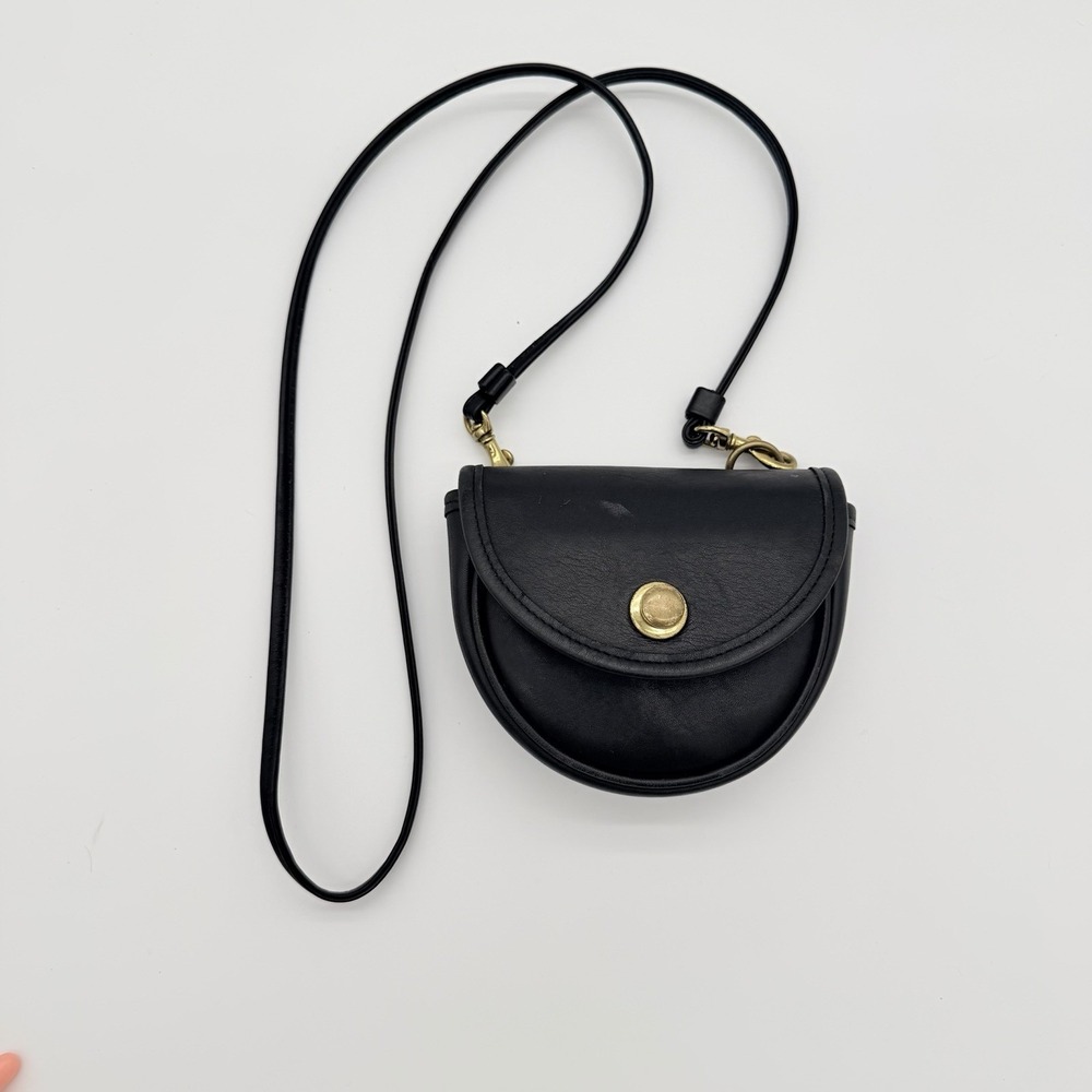 Vintage COACH Mini Crossbody Black Leather Pouch Belt Loops Purse Bag 90's